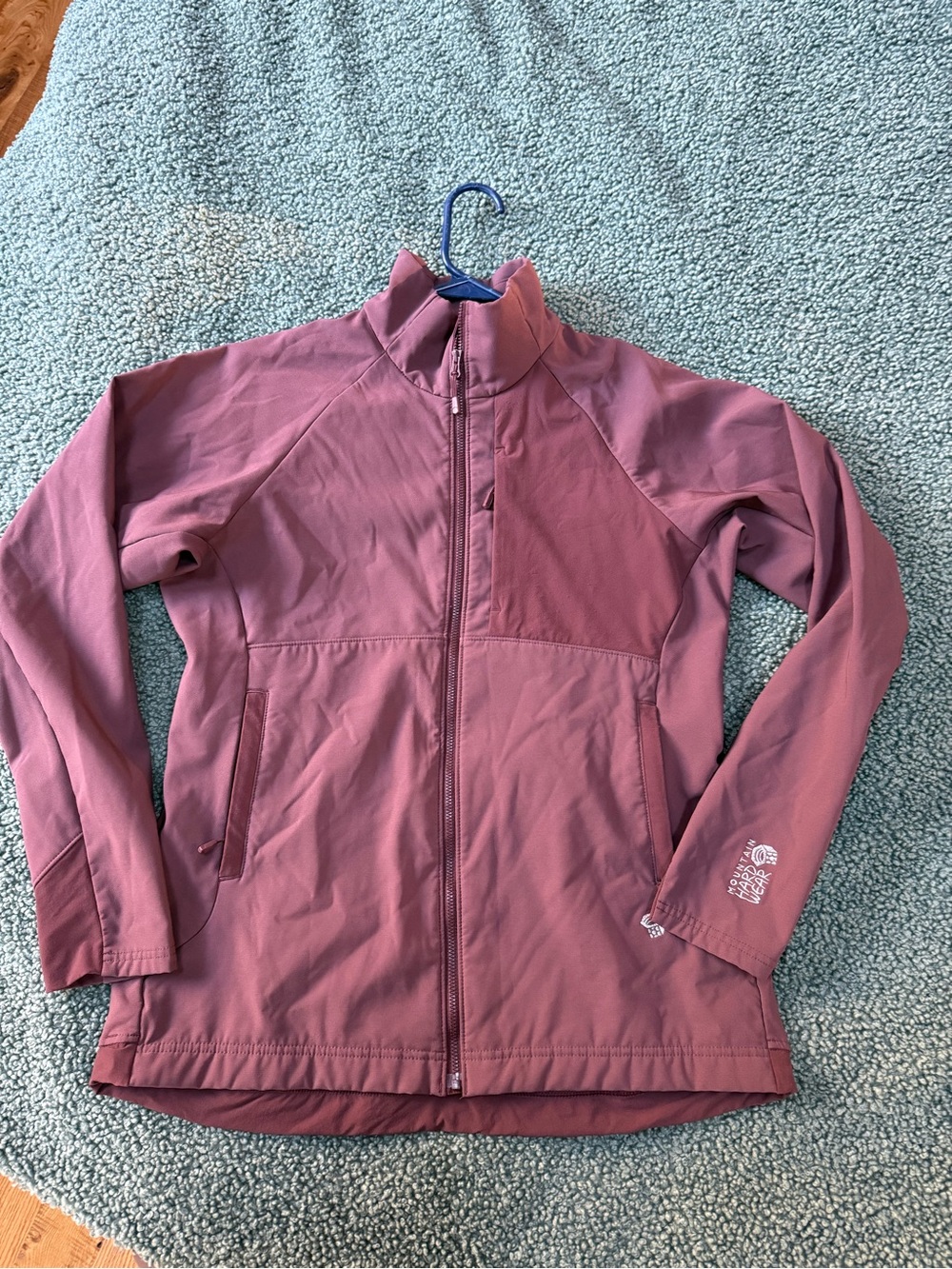 Women’s mountain hardwear Softshell Jacket - Picture 3 of 10